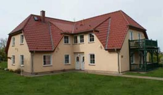 דירות גלווה Landsitz Ruegen מראה חיצוני תמונה