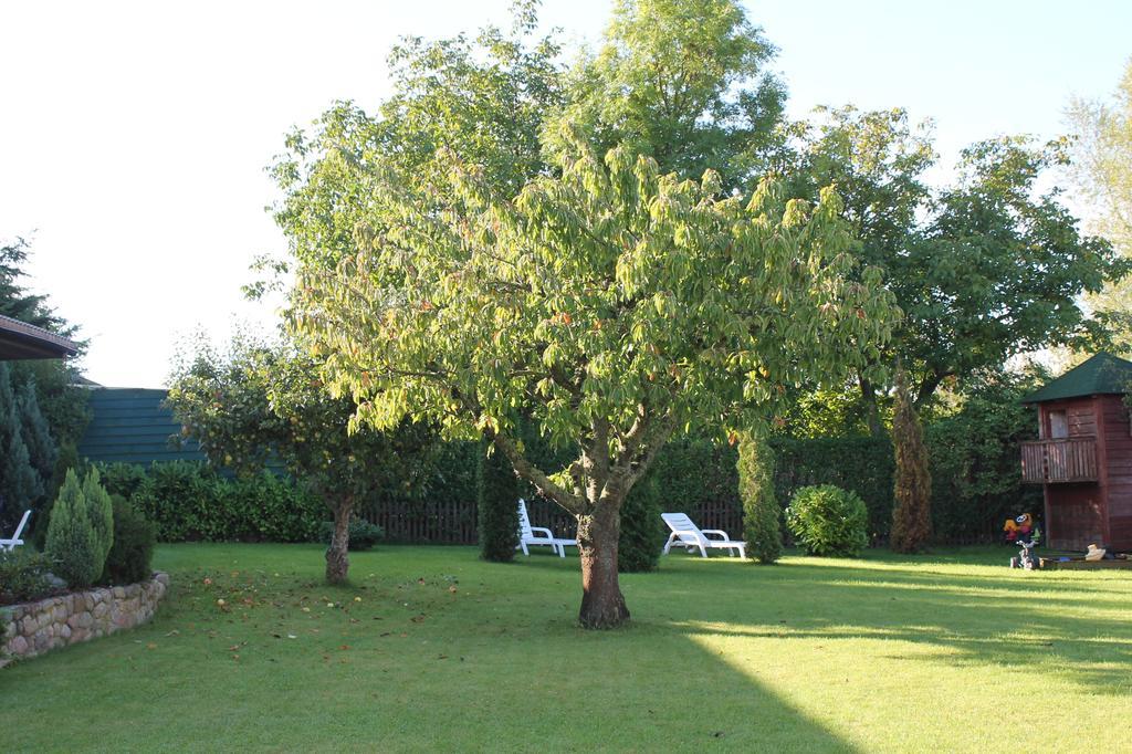 דירות גלווה Landsitz Ruegen מראה חיצוני תמונה